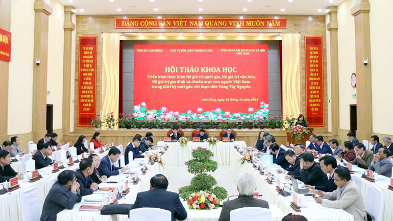 Quang cảnh hội thảo.