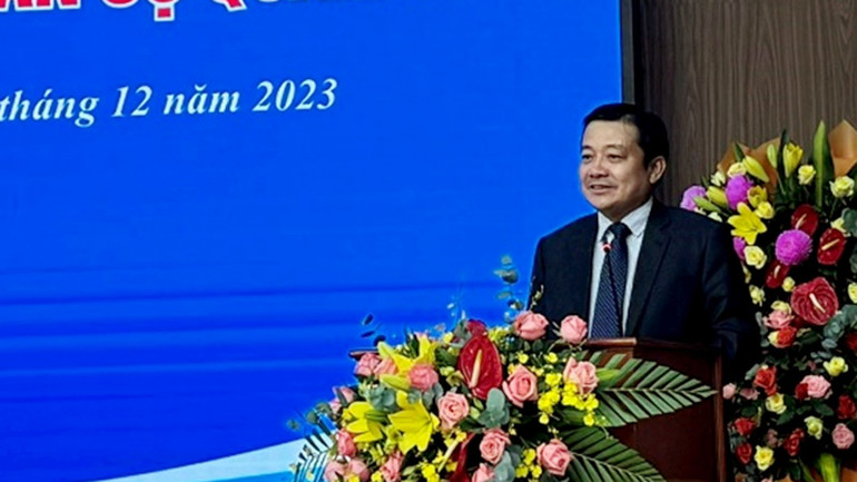 Tổng Giám đốc VNPT Huỳnh Quang Liêm phát biểu ý kiến tại buổi lễ. Tổng Giám đốc VNPT Huỳnh Quang Liêm phát biểu ý kiến tại buổi lễ.