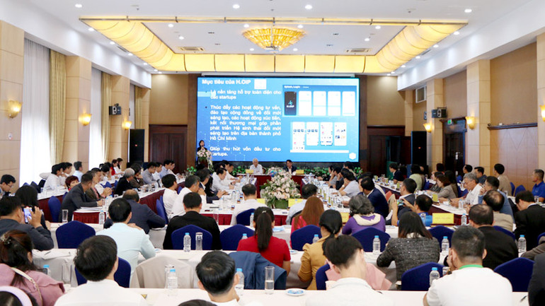 Quang cảnh hội thảo.