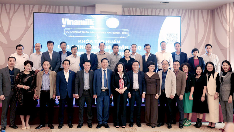 Các đại biểu tham dự chương trình tập huấn. Các đại biểu tham dự chương trình tập huấn.