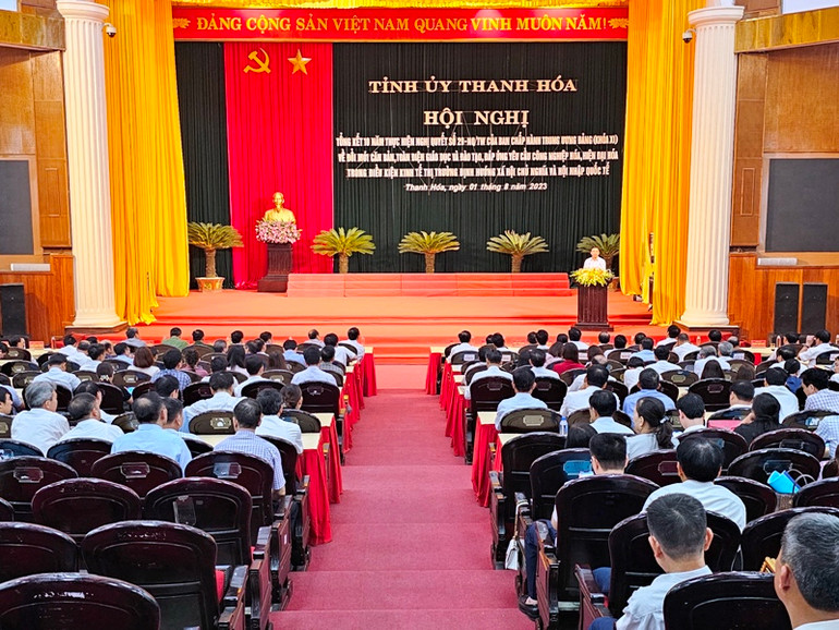 Quang cảnh hội nghị.