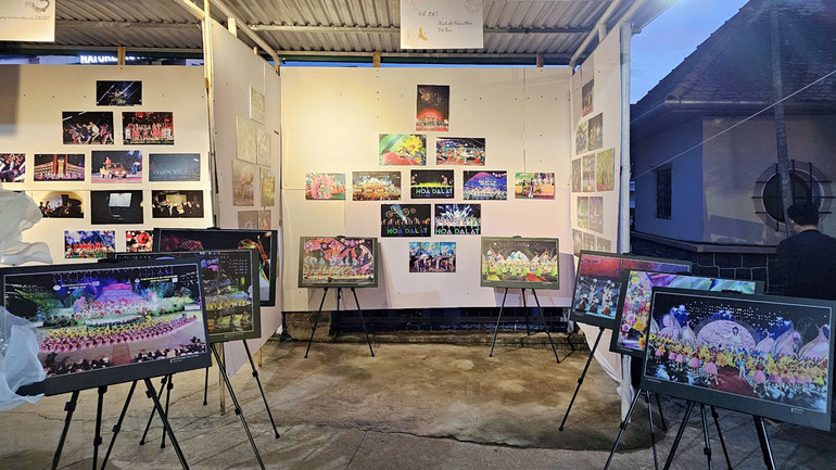 Không gian chuyên đề “Đà Lạt - Thành phố Festival Hoa Việt Nam". Không gian chuyên đề “Đà Lạt - Thành phố Festival Hoa Việt Nam".