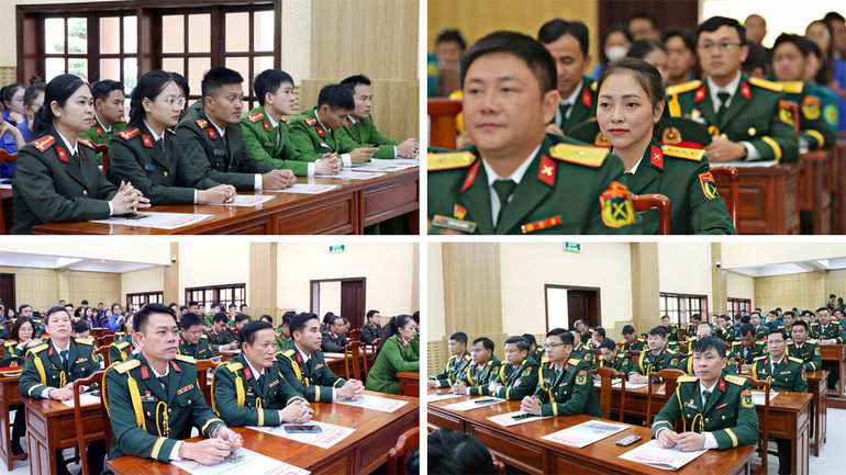 Đại biểu tham dự buổi lễ.