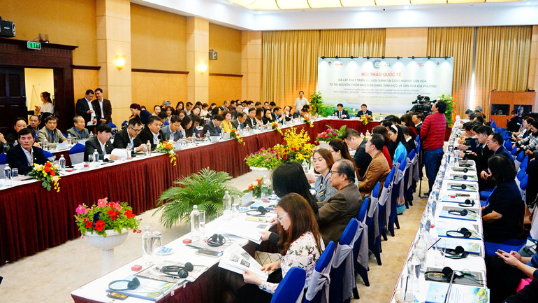 Hội thảo với sự tham gia của hơn 160 đại biểu trong nước và quốc tế.