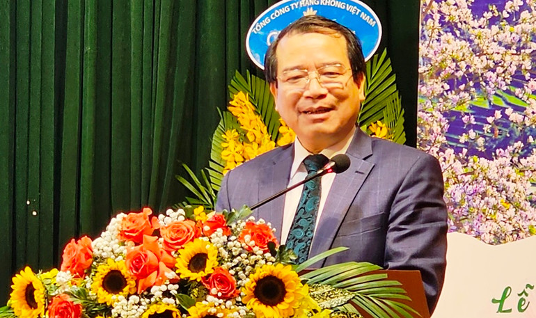 Lãnh đạo Tổng cục Du lịch phát biểu tại hội nghị.