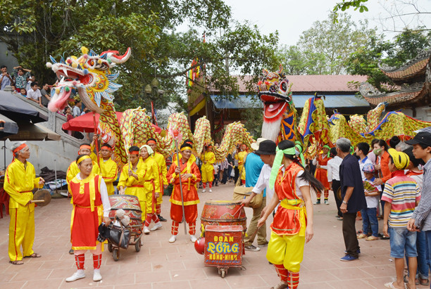 Lễ hội Tiên La còn bảo lưu tương đối nguyên vẹn các giá trị văn hóa truyền thống của cư dân trồng lúa nước thuở sơ khai.