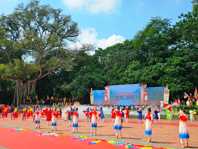 Một cảnh trong phần hội Lam Kinh 2023. Một cảnh trong phần hội Lam Kinh 2023.