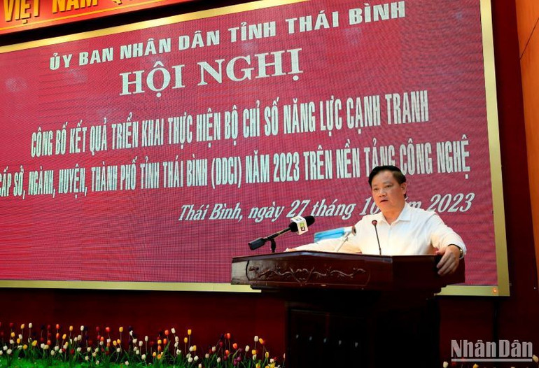 Chủ tịch Ủy ban nhân dân tỉnh Thái Bình Nguyễn Khắc Thận đề nghị các đơn vị và địa phương có thứ hạng thấp và không cải thiện được thứ hạng so với năm 2022 cần phải nghiêm túc nhìn nhận, đánh giá một cách toàn diện việc điều hành của mình, nhất là trách nhiệm người đứng đầu.