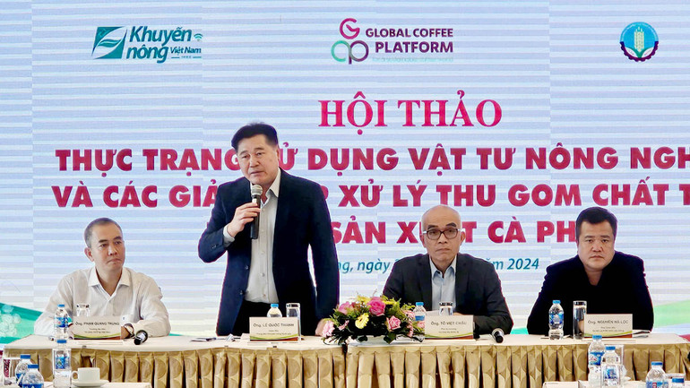 Giám đốc Trung tâm Khuyến nông Quốc gia Lê Quốc Thanh phát biểu tại hội thảo. Giám đốc Trung tâm Khuyến nông Quốc gia Lê Quốc Thanh phát biểu tại hội thảo.