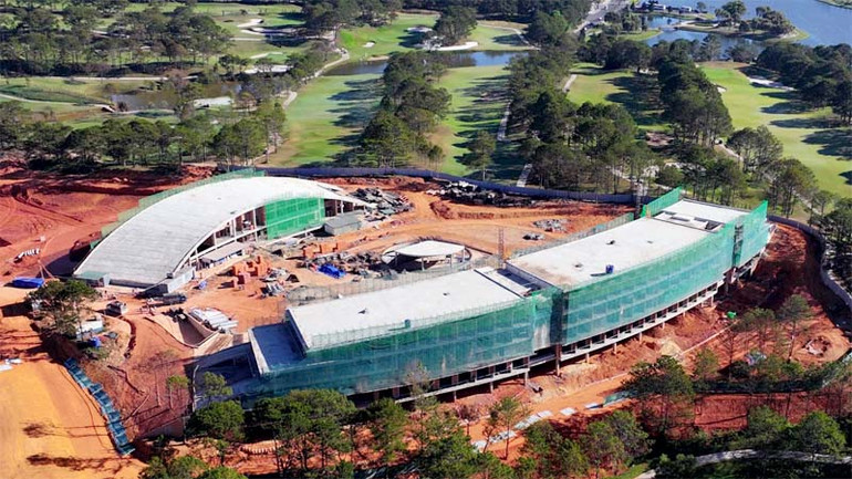 Khối công trình không phép và sai phép tại dự án tòa nhà câu lạc bộ golf Đà Lạt.