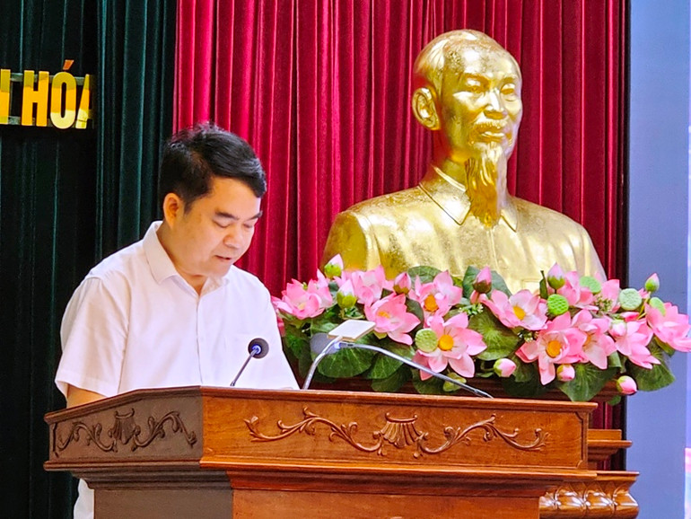 Đại diện Ngành Giáo dục và Đào tạo Thanh Hóa tham dự hội nghị.