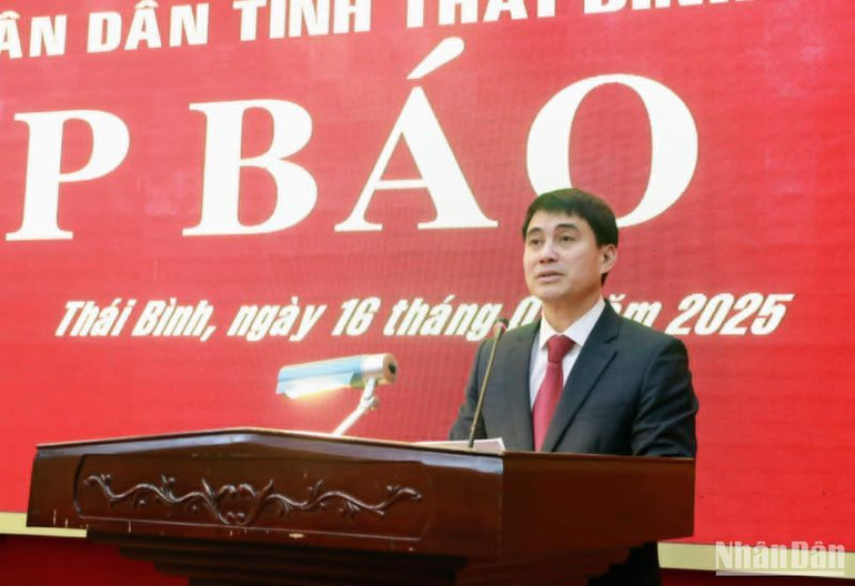 Ông Đặng Văn Tính, Chánh văn phòng Ủy ban nhân dân tỉnh cho hay, trong bối cảnh còn nhiều khó khăn, thách thức, tình hình kinh tế-xã hội của Thái Bình cơ bản ổn định và đạt được kết quả tích cực.