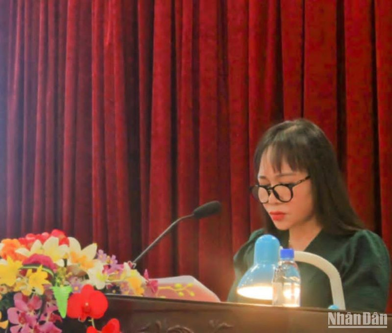 Bà Phan Thị Châm, Chủ tịch Hội đồng quản trị Công ty cổ phần Quốc tế Bảo Hưng phát biểu tại Hội nghị biểu dương.