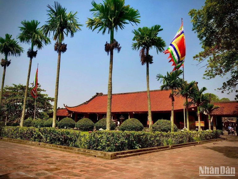 Chùa Keo trầm mặc và uy nghi, còn bảo lưu nhiều nét kiến trúc truyền thống.