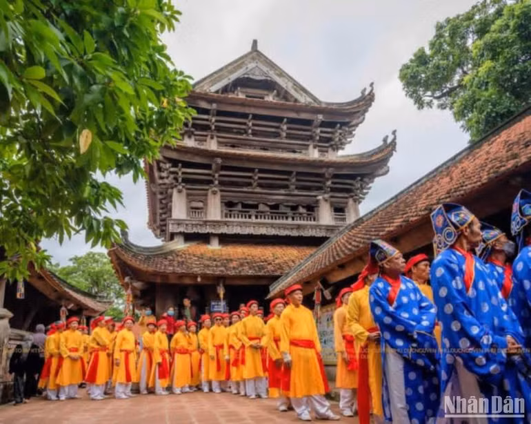 Lễ hội chùa Keo mùa Thu còn bảo tồn nhiều nghi thức truyền thống.