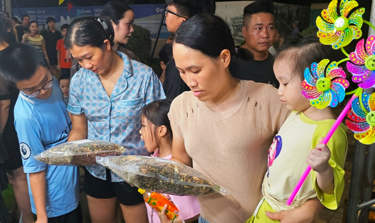 Sản phẩm đông dược của tỉnh Ninh Bình hấp dẫn khách hàng Thanh Hóa.