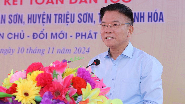 Phó Thủ tướng Lê Thanh Long phát biểu, trao đổi với dân cư thôn 1, xã Vân Sơn và huyện Triệu Sơn. Phó Thủ tướng Lê Thanh Long phát biểu, trao đổi với dân cư thôn 1, xã Vân Sơn và huyện Triệu Sơn.