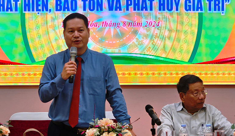 Thành viên đoàn Chủ tọa điều hành Hội thảo.