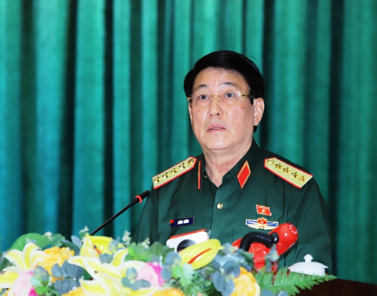 Đại tướng Lương Cường phát biểu tại hội nghị tiếp xúc cử tri huyện Mường Lát, tỉnh Thanh Hóa.