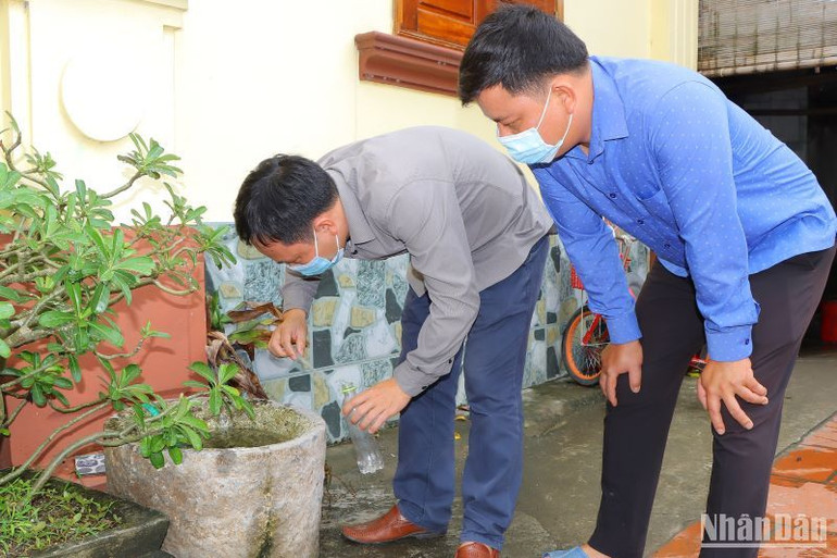 Cán bộ CDC Thái Bình xuống cơ sở điều tra dịch tễ, giám sát dịch bệnh.