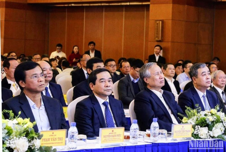 Các đại biểu tham dự Hội nghị.