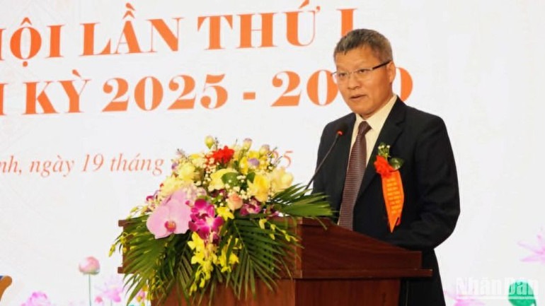 Ông Mai Văn Long, Giám đốc Nhà máy Nhiệt điện Thái Bình 2 cho biết, lực lượng đảng viên trong đơn vị luôn là hạt nhân trong mọi phong trào thi đua. Ông Mai Văn Long, Giám đốc Nhà máy Nhiệt điện Thái Bình 2 cho biết, lực lượng đảng viên trong đơn vị luôn là hạt nhân trong mọi phong trào thi đua.