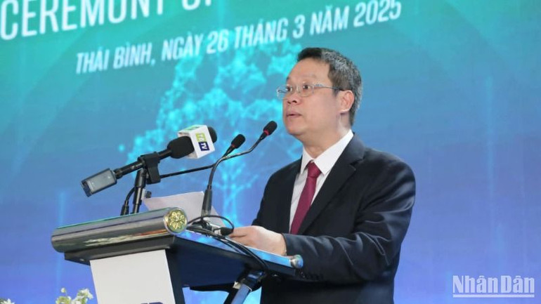 Ông Nguyễn Mạnh Hùng, Chủ tịch Ủy ban nhân dân tỉnh Thái Bình phát biểu tại sự kiện.