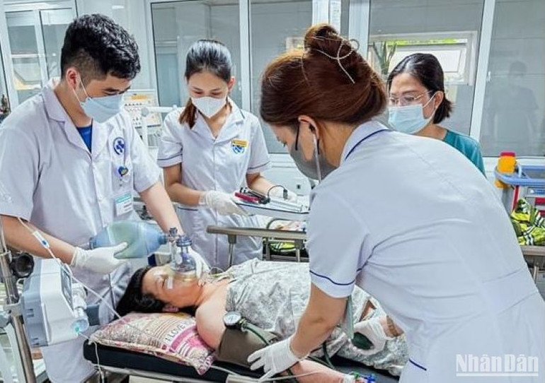 Sở Y tế tỉnh Thái Bình gửi công văn đề nghị các cơ sở y tế bảo đảm đủ số lượng thuốc, vật tư y tế trong dịp lễ 30/4 và 1/5 phục vụ yêu cầu khám, chữa bệnh cho nhân dân.