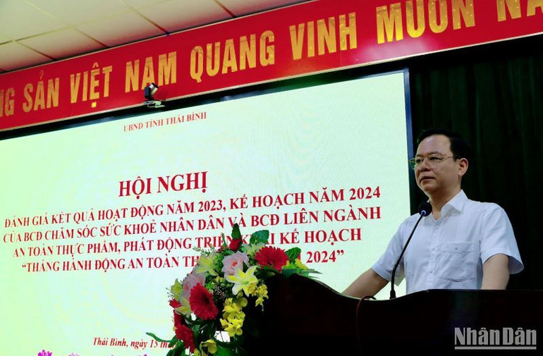 Ông Phạm Quang Hòa, Giám đốc Sở Y tế, Phó Trưởng Ban chỉ đạo liên ngành an toàn thực phẩm cho biết, địa phương sẽ tập trung nguồn lực để kiểm tra, giám sát nguy cơ ô nhiễm thực phẩm đối với nhóm thực phẩm nguy cơ cao, được chế biến sẵn phổ biến trên thị trường.