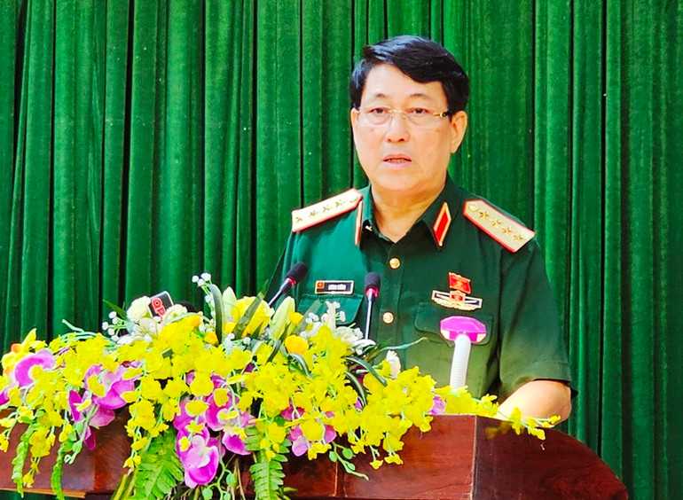 Đại tướng Lương Cường tiếp thu các ý kiến tâm huyết, trách nhiệm của cử tri huyện Thọ Xuân.