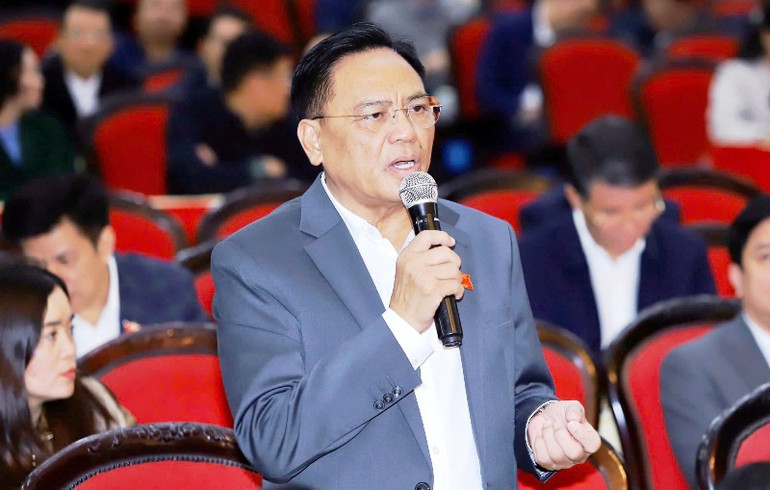 Đại diện cộng đồng doanh nghiệp phản ánh, chất vấn tại kỳ họp Hội đồng nhân dân tỉnh Thanh Hóa lần thứ 24.