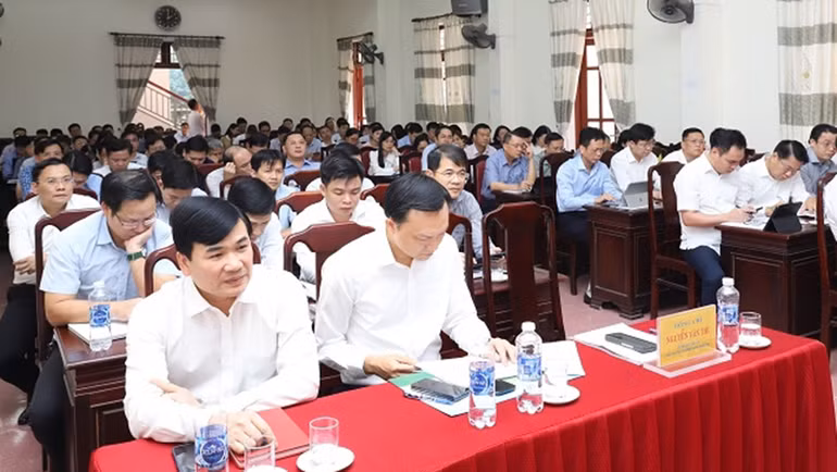 Các đại biểu tham dự tập huấn phương pháp tính các chỉ tiêu chủ yếu tại Cục Thống kê tỉnh Thanh Hóa. Các đại biểu tham dự tập huấn phương pháp tính các chỉ tiêu chủ yếu tại Cục Thống kê tỉnh Thanh Hóa.