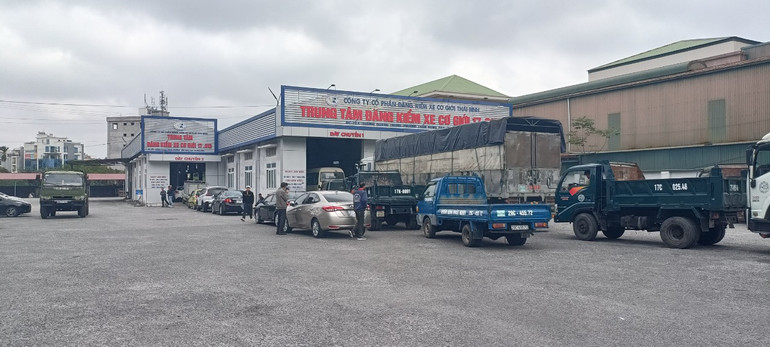 Cục Đăng kiểm Việt Nam yêu cầu Trung tâm đăng kiểm xe cơ giới 17-01D thực hiện nghiêm quy trình đăng kiểm theo quy định.