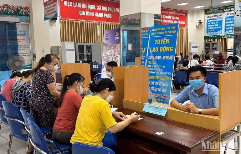 Trong 8 tháng đầu năm nay, Trung tâm Dịch vụ việc làm tỉnh Thái Bình tư vấn, giới thiệu việc làm cho 509 lao động.