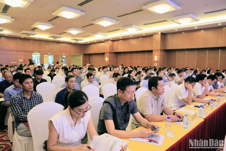 Hơn 250 doanh nghiệp đã có mặt tham dự hội nghị do Ủy ban nhân dân tỉnh Thái Bình tổ chức. (Ảnh: Mai Tú)