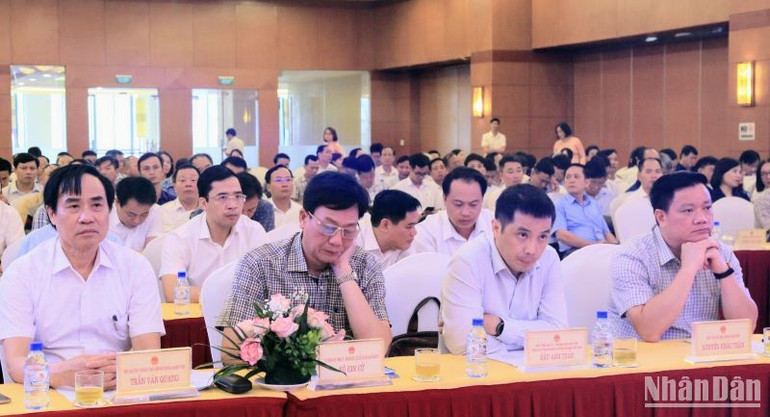 Hội nghị có sự tham gia của lãnh đạo tỉnh Thái Bình, các sở, ngành cùng đông đảo doanh nghiệp trên địa bàn. (Ảnh: Mai Tú)