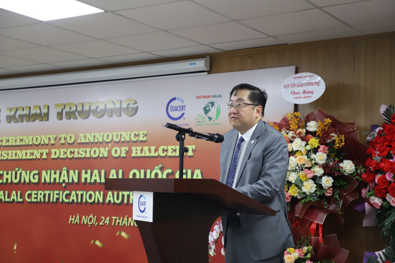 Đại sứ Malaysia tại Việt Nam Dato Tan Yang Thai phát biểu tại lễ công bố.