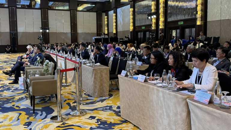 Các đại biểu tham dự diễn đàn. (Ảnh: TTX)