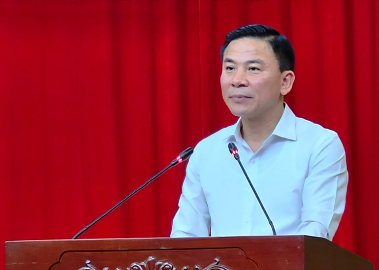 Bí thư Tỉnh ủy Thanh Hóa phát biểu tại hội nghị.