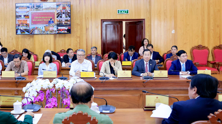 Lãnh đạo tỉnh Lâm Đồng tham dự lễ phát động.