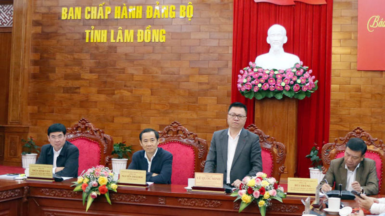 Đồng chí Lê Quốc Minh phát biểu ý kiến tại buổi làm việc.