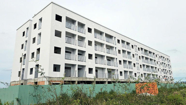 Công trình dự án nhà ở xã hội cho công nhân, người lao động tại khu công nghiệp Phú Hội, huyện Đức Trọng được khởi công xây dựng từ tháng 6/2023.