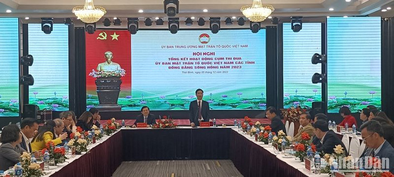 Cụm thi đua 9 tỉnh đồng bằng sông Hồng đã triển khai khá tốt các cuộc vận động, các phong trào thi đua.