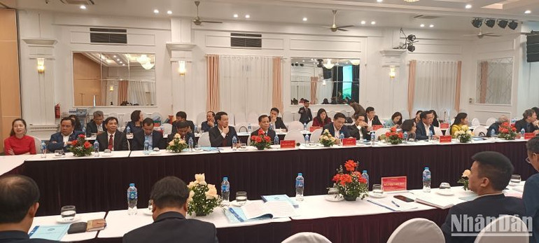 Đại biểu 9 tỉnh đồng bằng sông Hồng dự hội nghị.