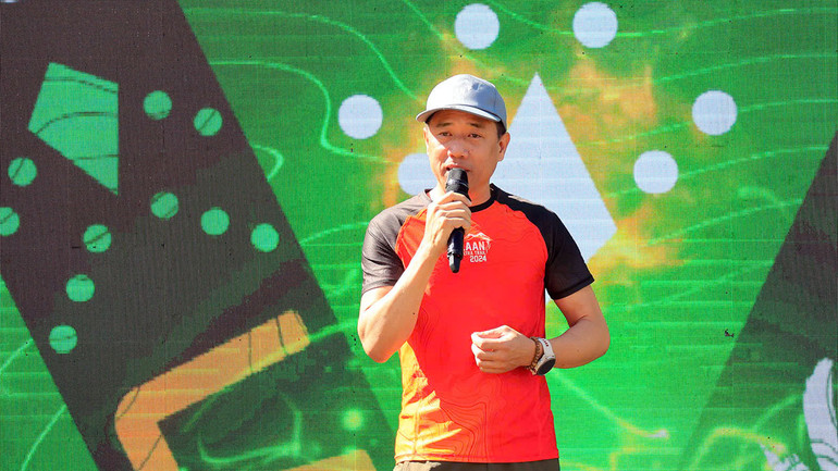 Đại diện Ban tổ chức, Giám đốc Công ty cổ phần Lâm An Nguyễn Thanh Việt thông tin về giải chạy LAAN Ultra Trail 2024.