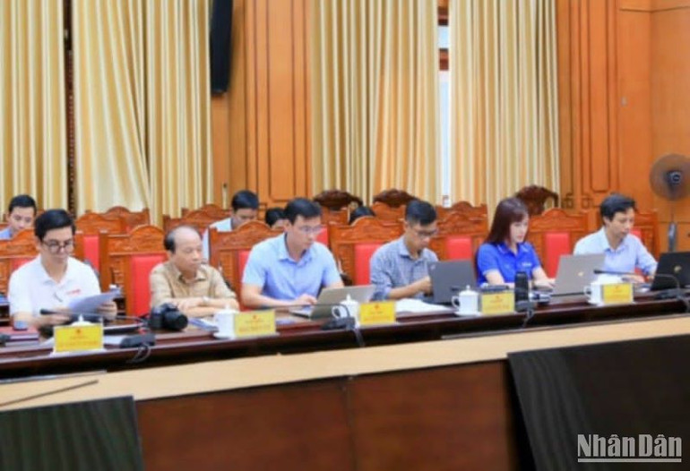 Đại biểu dự buổi Họp báo.