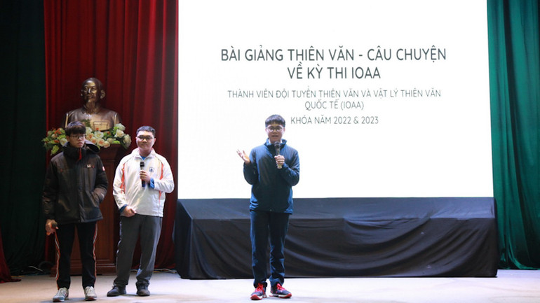 Bài giảng Thiên văn - Câu chuyện về kỳ thi IOAA.