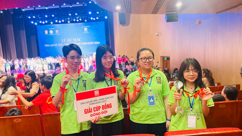 Trường THCS Giảng Võ có 4 học sinh đoạt giải.