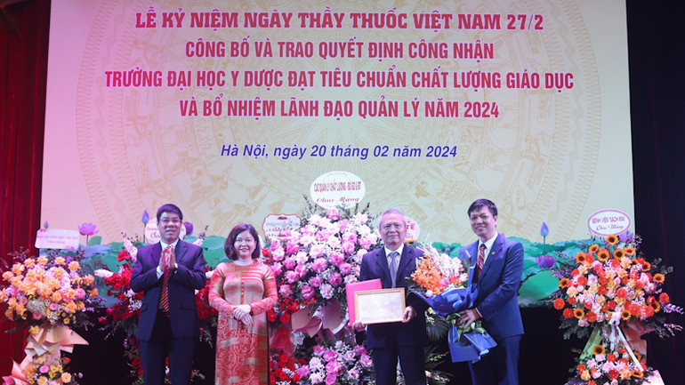Trường đại học Y dược được công nhận đạt tiêu chuẩn chất lượng giáo dục.