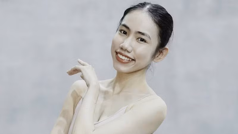 Nghệ sĩ trẻ Đỗ Hoàng Khang Ninh vào vai Carmen. (Ảnh: HBSO)
